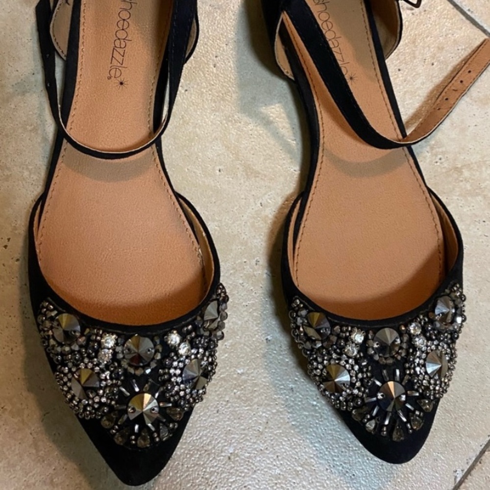 flat Shoe - Picture 6 of 6